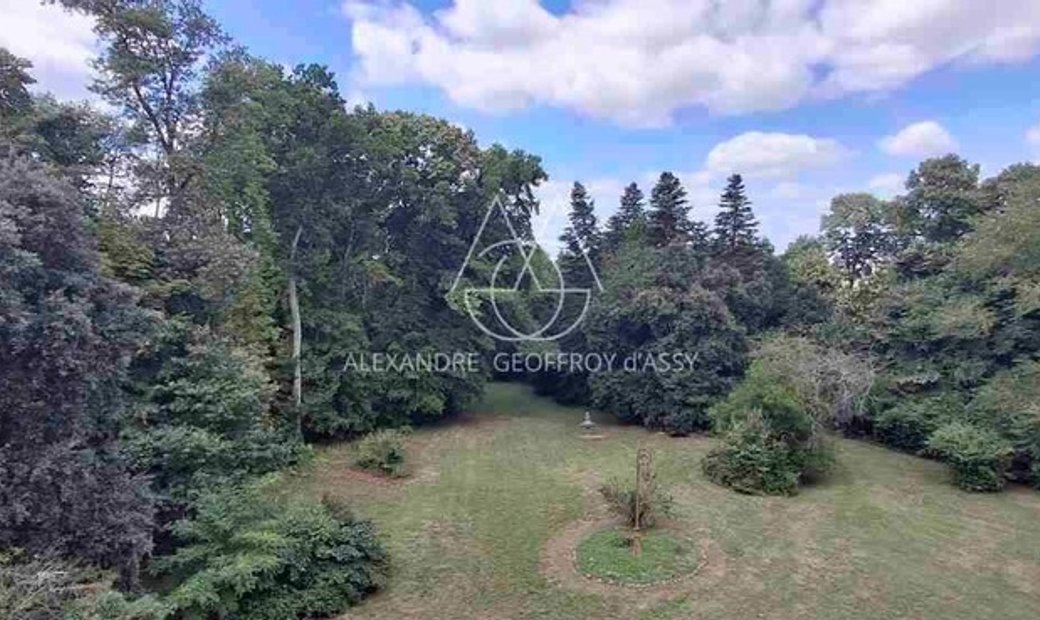 19th Century Chateau At The Gates Of Tours, 10 Minutes From The Tgv Station
