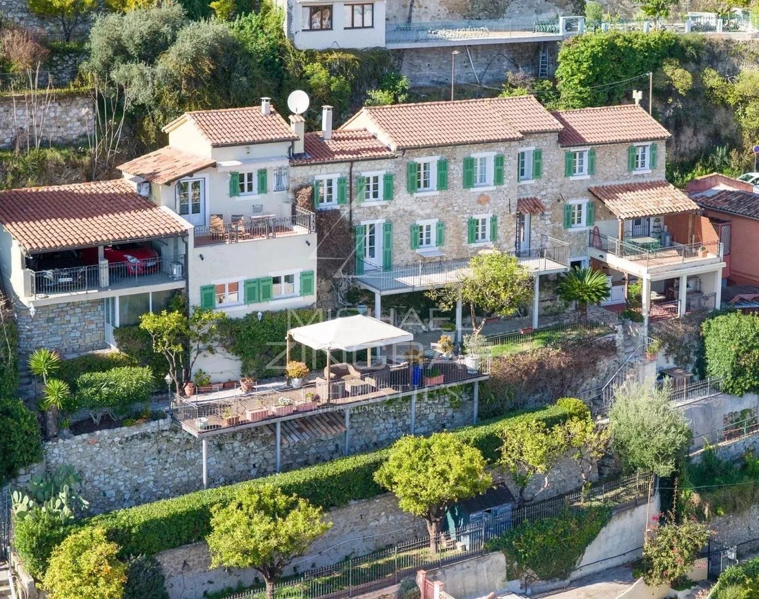 Villa in Village-Cros de Caste-Coupiere-Mont Gros, Roquebrune-Cap-Martin, France 3 - 15250455