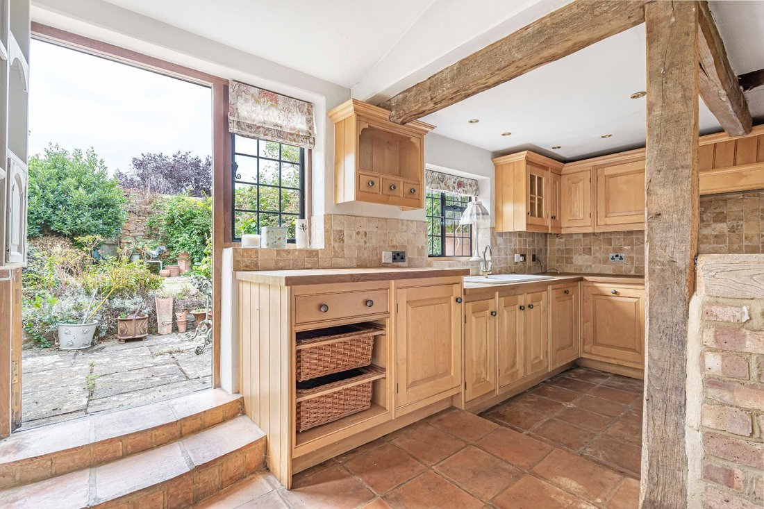 House in Adderbury, England 3 - 16145900