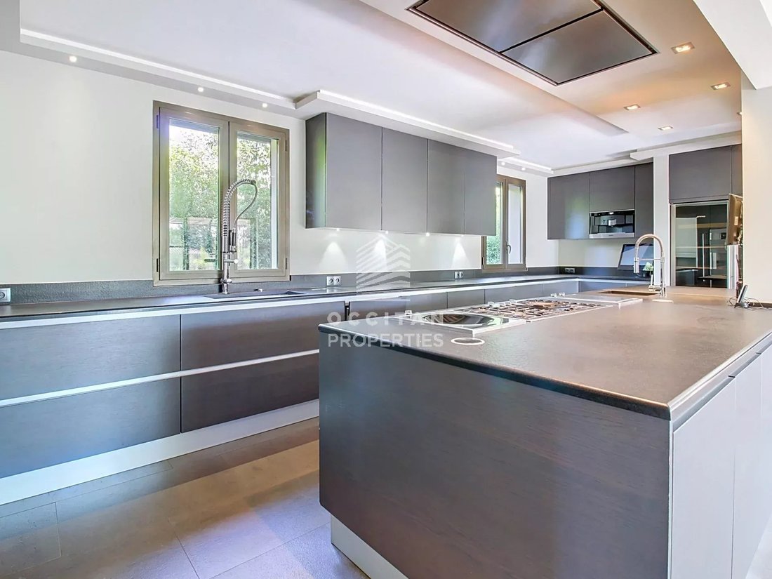Villa in Mougins, Provence-Alpes-Côte d'Azur, France 4 - 16145956