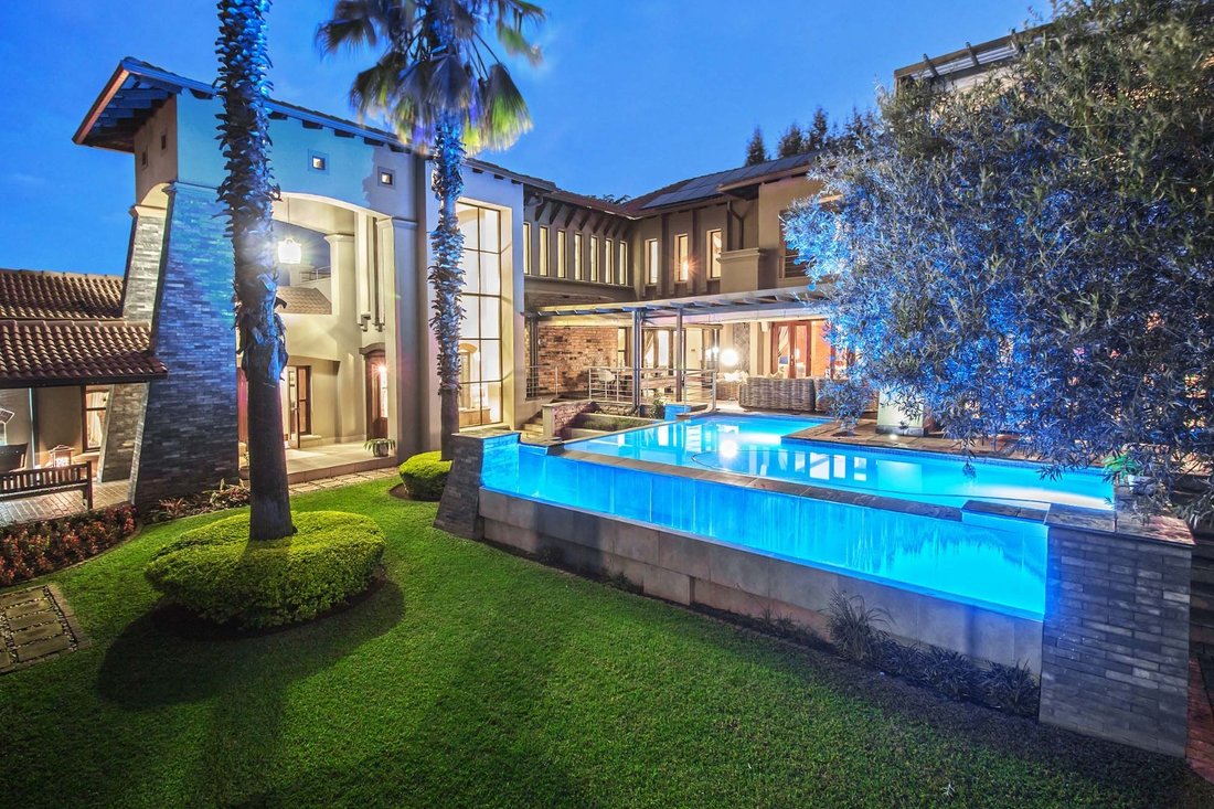 House in Six Fountains Residential Estate, Gauteng, South Africa 3 - 16148479