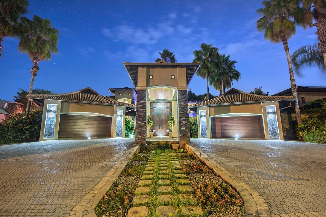 House in Six Fountains Residential Estate, Gauteng, South Africa 4 - 16148479
