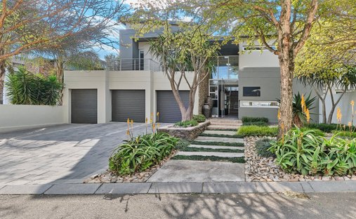 House in Roodepoort, Gauteng, South Africa 1