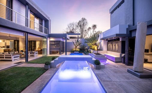 House in Silver Lakes Golf Estate, Gauteng, South Africa 1