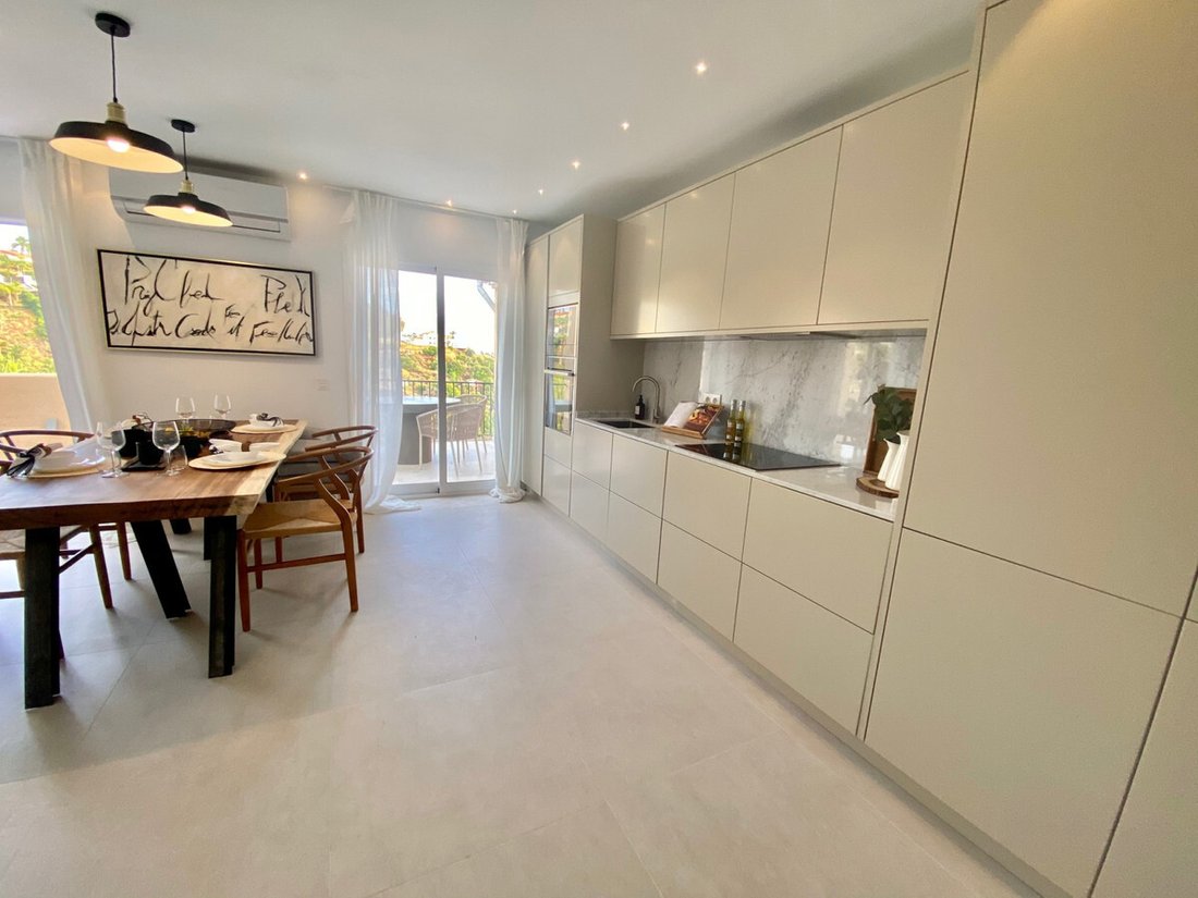 Penthouse in La Quinta, Benahavis, Andalusia 5 - 16148941