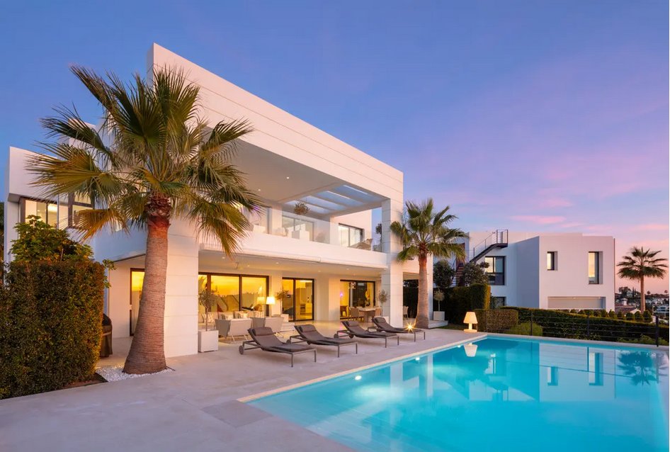 Villa in Nueva Andalucia, Marbella, Spain 2 - 16148841