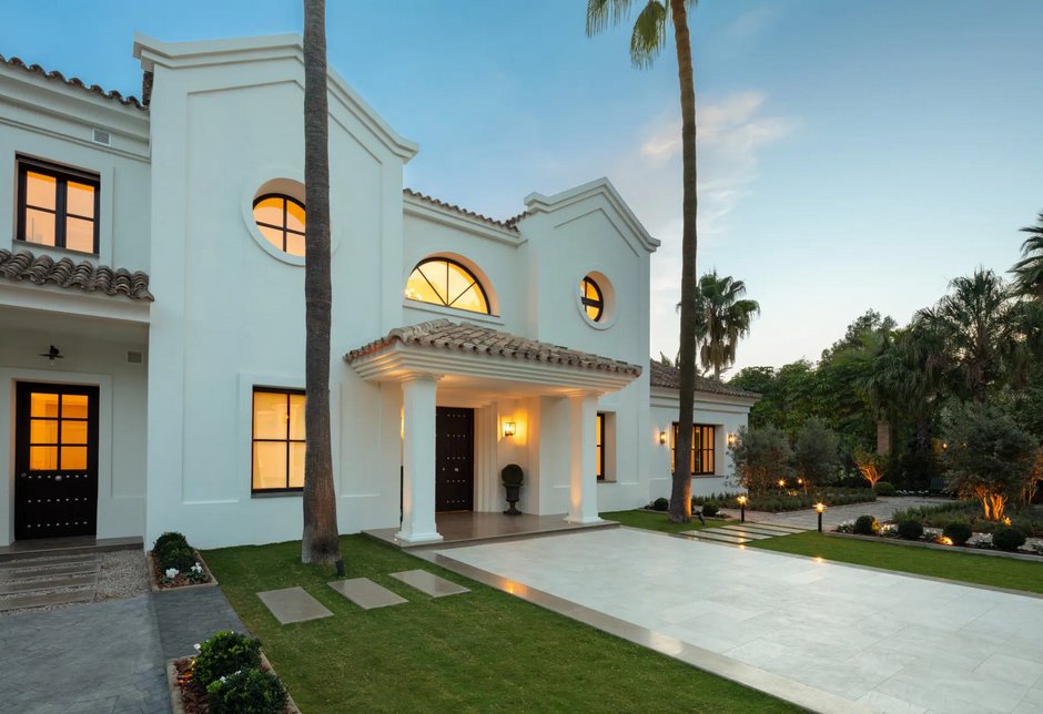 Villa in Sierra Blanca, Marbella, Spain 3 - 16148731