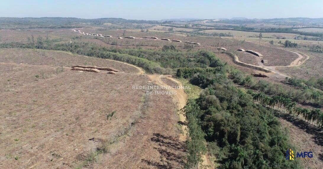 Farm Ranch in Ronco, State of Paraná, Brazil 1 - 16148727