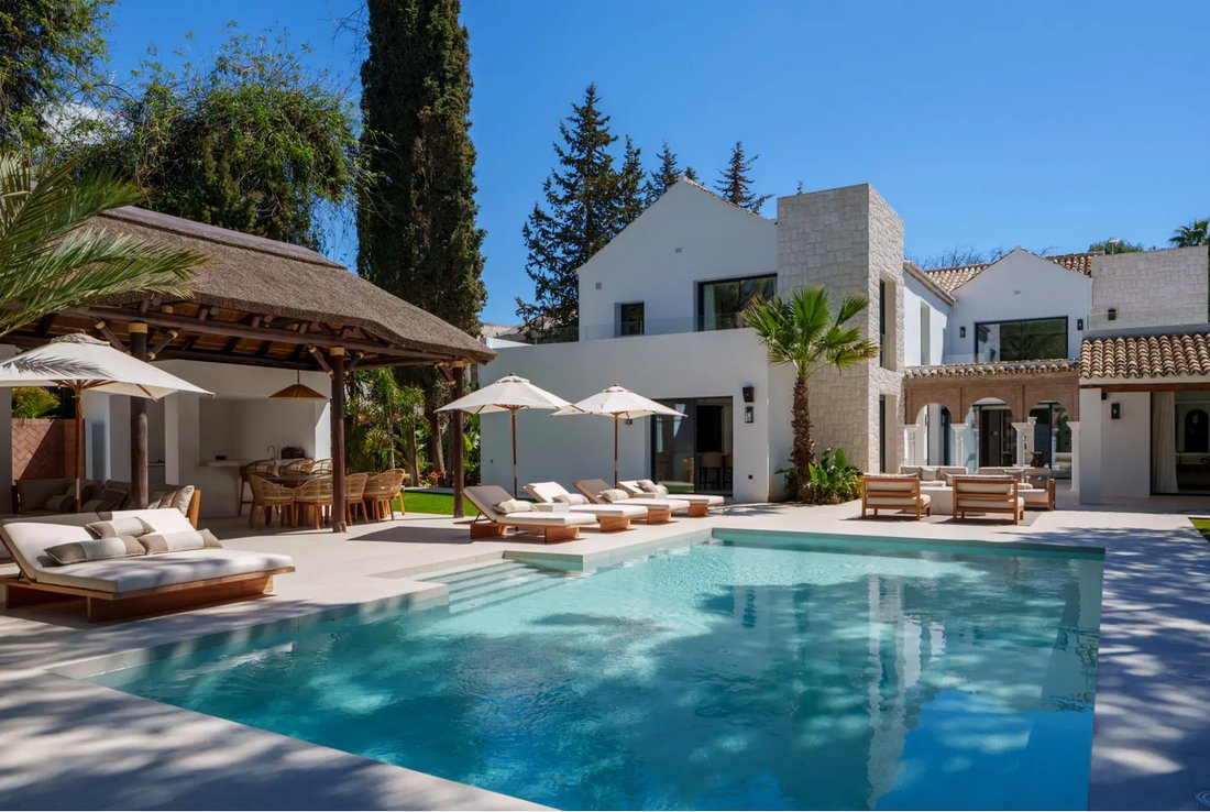 Villa in Nueva Andalucia, Marbella, Spain 3 - 16148901