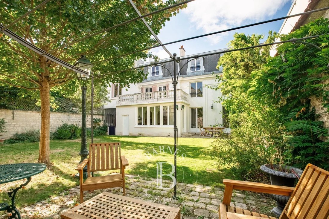 House in Forêt, Saint-Germain-en-Laye, France 5 - 16148751