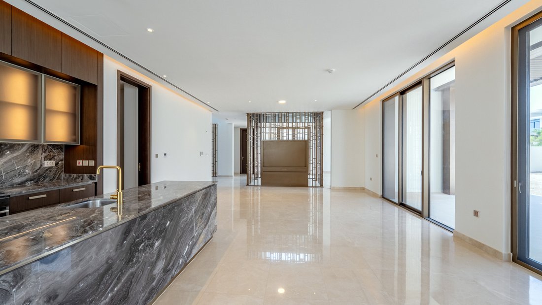 Villa in Hadaeq Sheikh Mohammed Bin Rashid, Dubai, United Arab Emirates 2 - 16083950