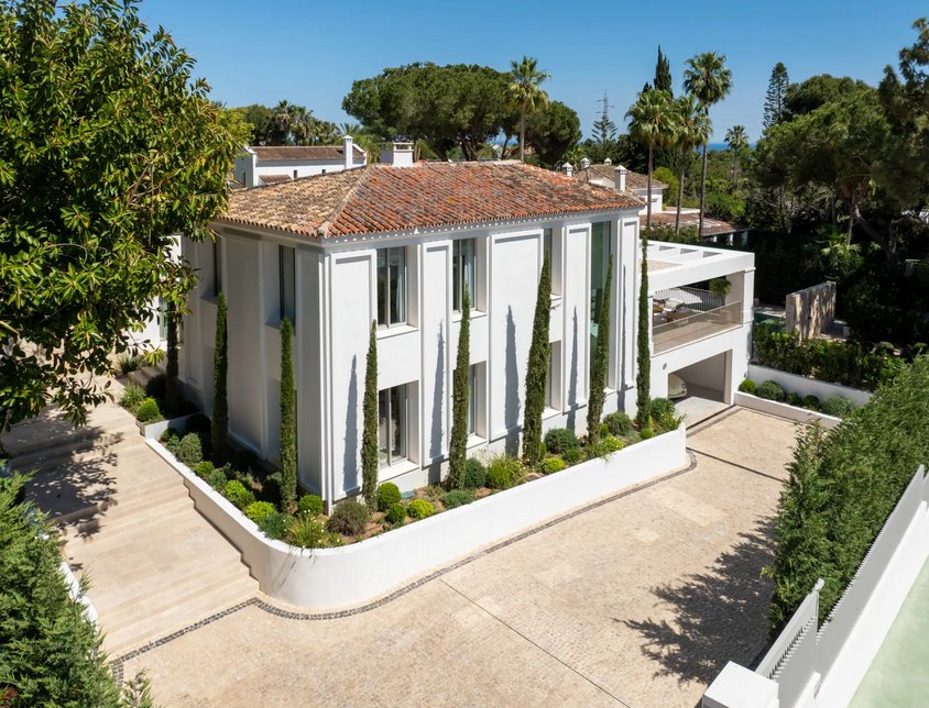 Villa in Sierra Blanca, Marbella, Spain 2 - 16148674