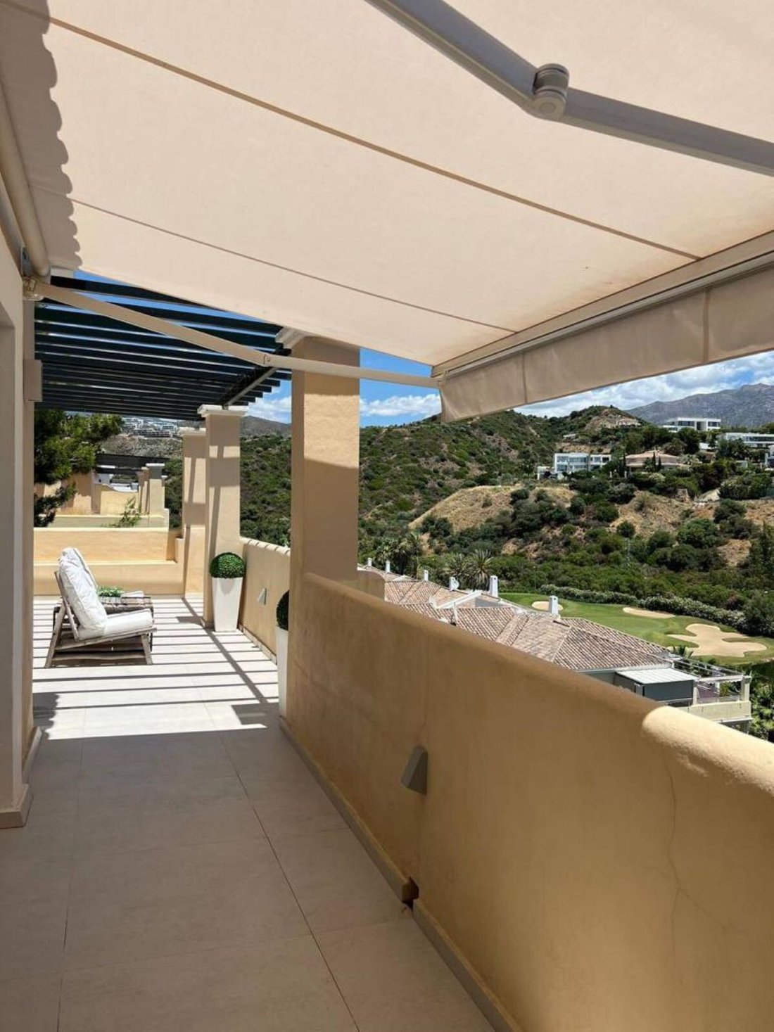 Penthouse in La Quinta, Benahavis, Andalusia 2 - 16148941