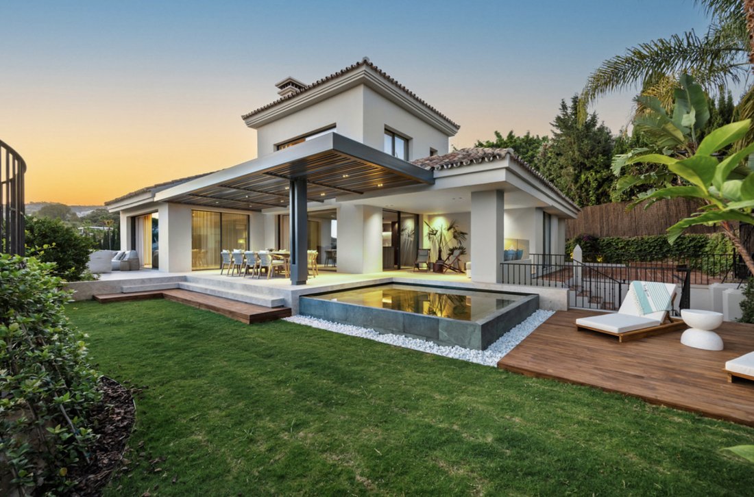 Villa in Nueva Andalucia, Marbella, Spain 2 - 16149060