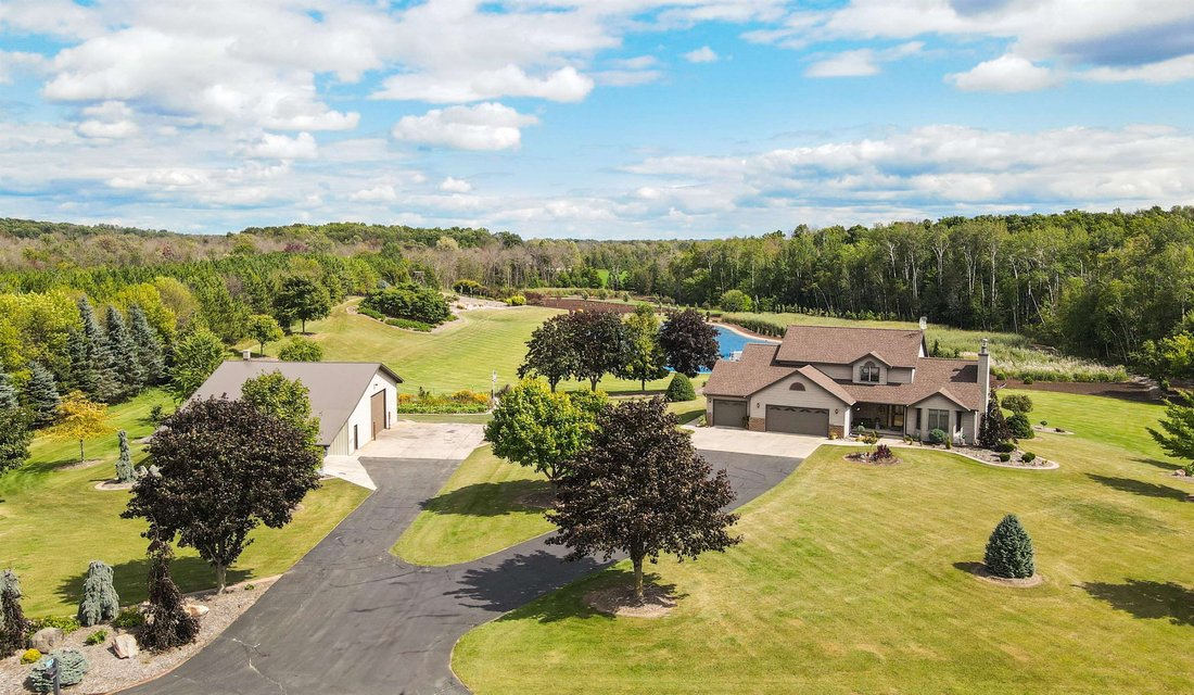 House in Pulaski, Wisconsin, United States 1 - 16150097