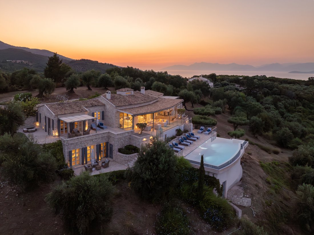 House in Greece 1 - 16150102