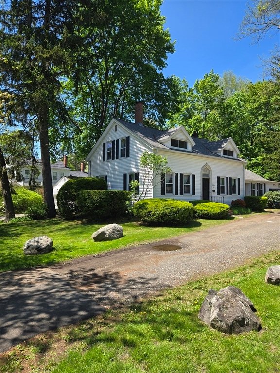 House in Amherst, Massachusetts, United States 4 - 16150669