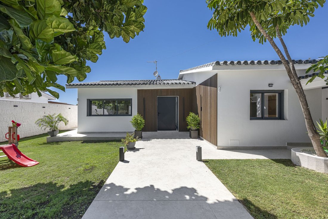 Villa in Estepona, Andalusia, Spain 4 - 16150551