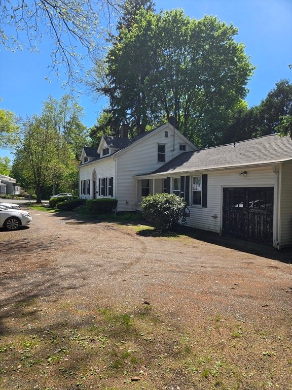 House in Amherst, Massachusetts, United States 3 - 16150669