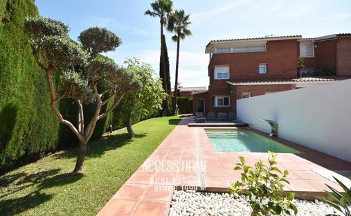 Villa in Sant Vicenc de Montalt, Catalonia, Spain 1