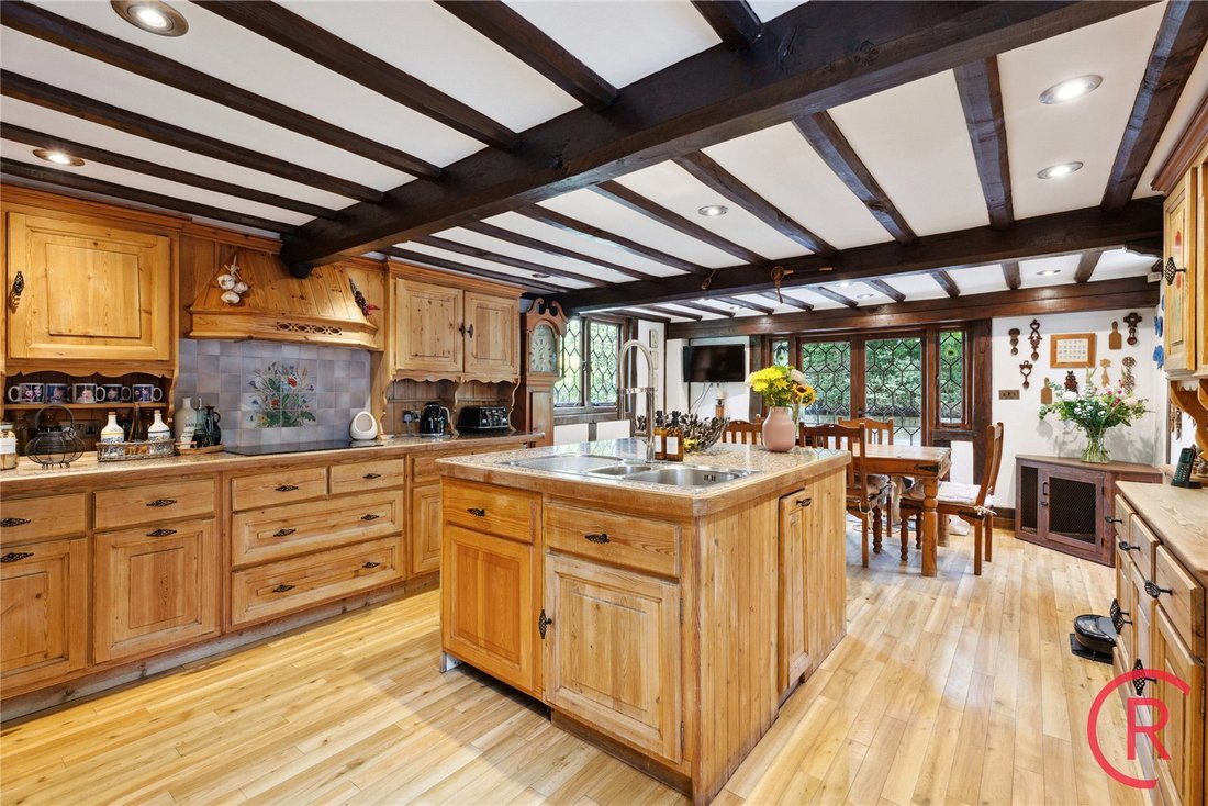 House in Westfield Park, Harrow, England 5 - 16150506