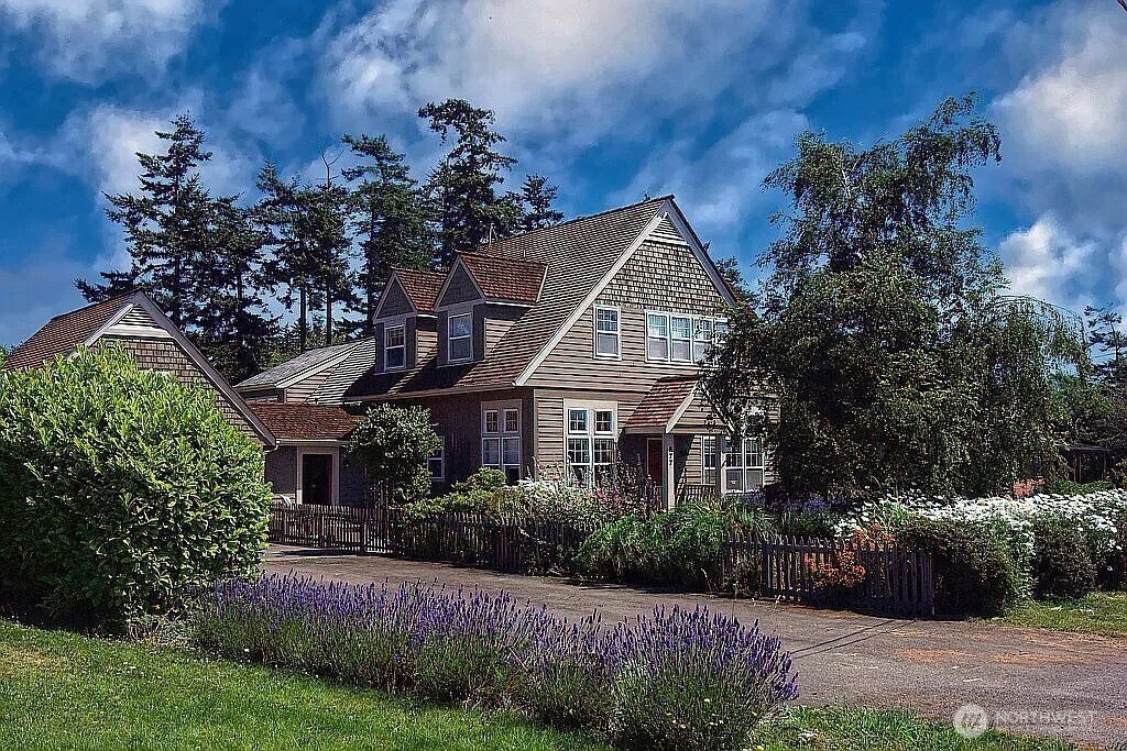 House in Oak Harbor, Washington, United States 1 - 16150319
