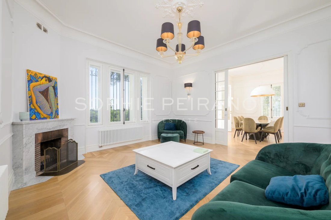 Villa in Les Cougoulins-Rastines, Antibes, France 4 - 16150549