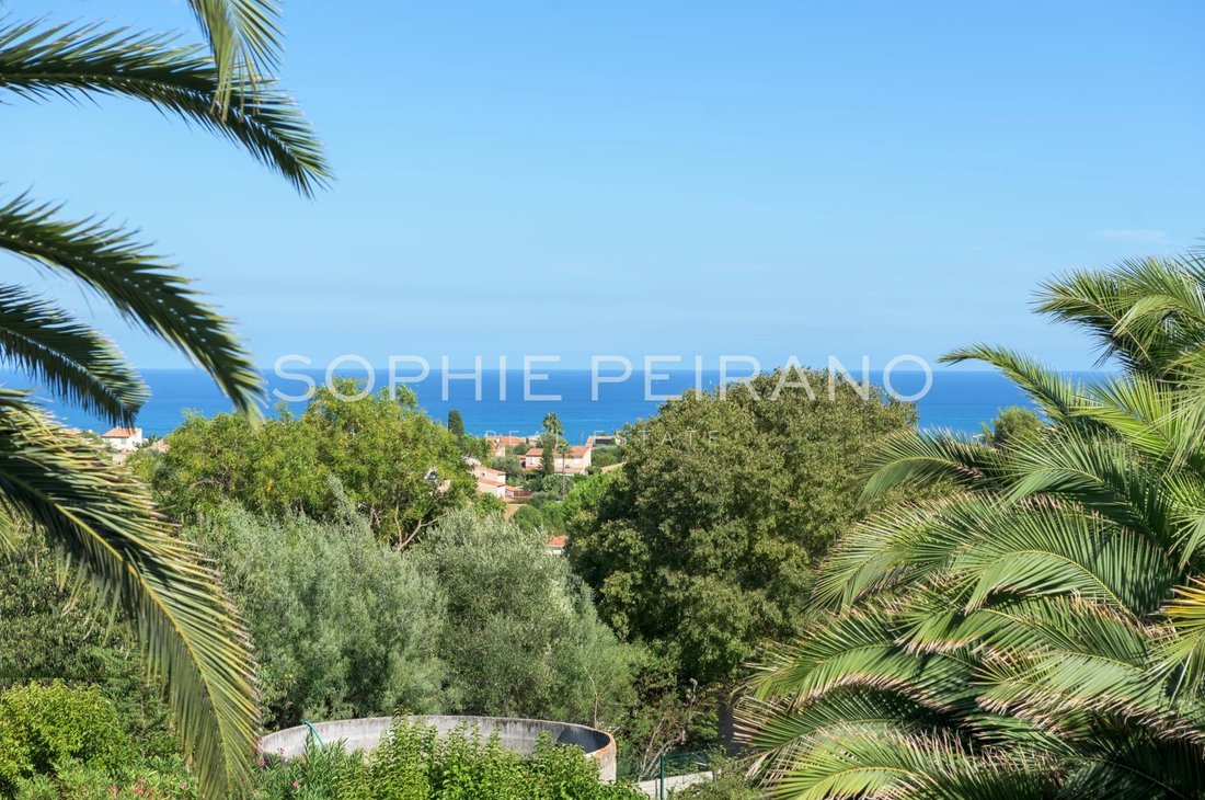 Villa in Les Cougoulins-Rastines, Antibes, France 1 - 16150549
