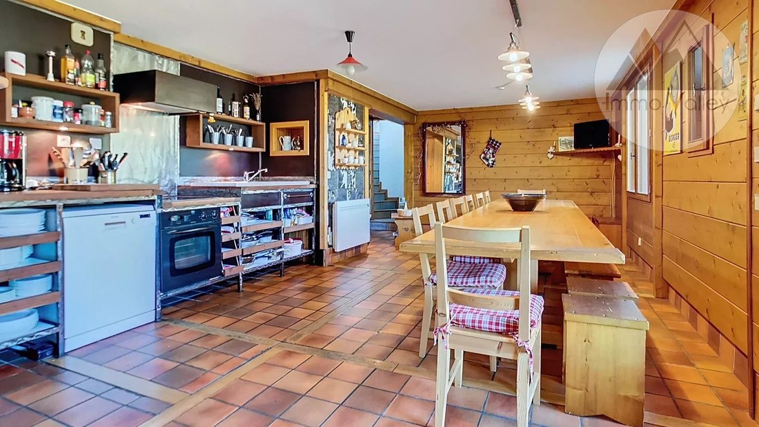 Chalet in Saint-Nicolas-la-Chapelle, Auvergne-Rhône-Alpes, France 4 - 16150810