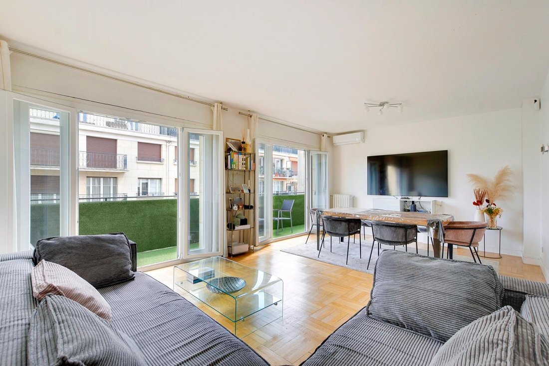 Apartment in Saint-Mande, Ile-de-France, France 2 - 16150670