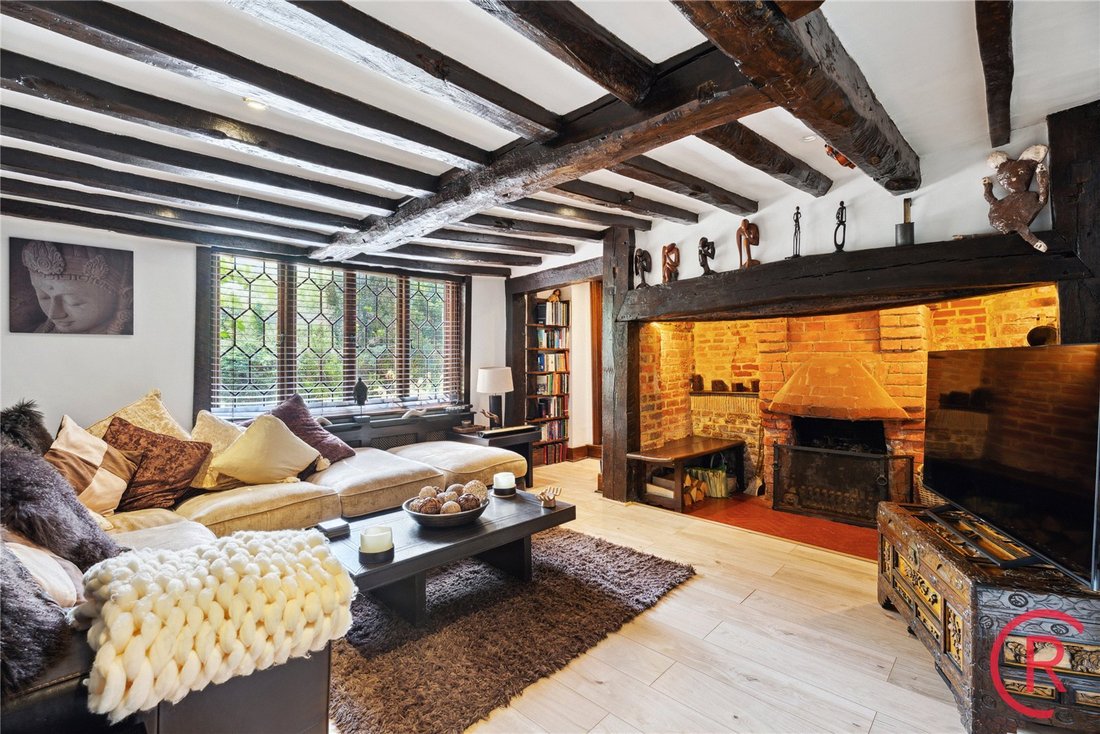 House in Westfield Park, Harrow, England 4 - 16150506