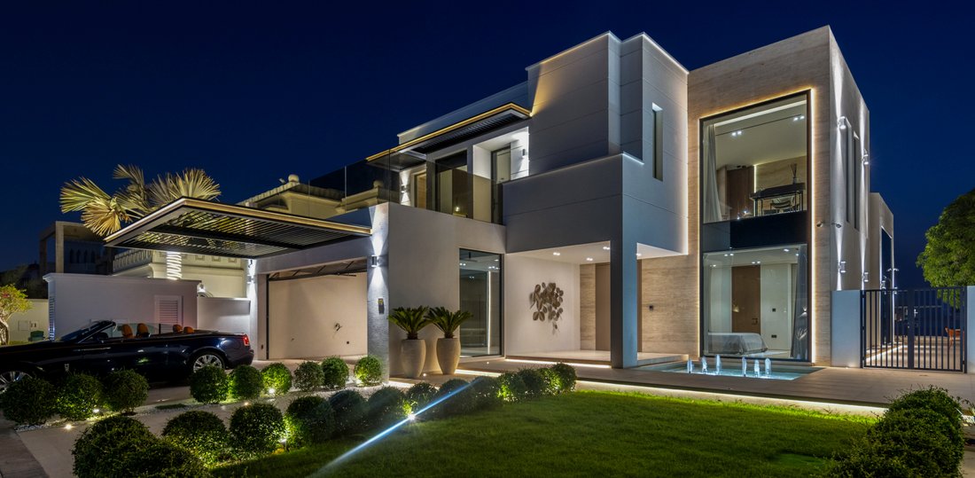 Villa in Palm Jumeirah, Dubai, United Arab Emirates 2 - 16156314