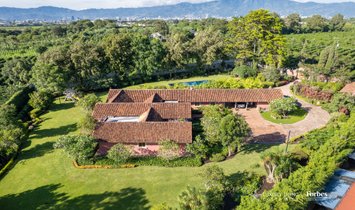 Casa en Santo Domingo, Heredia, Costa Rica 2
