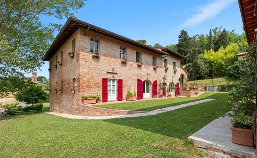 Country House in San Miniato, Tuscany, Italy 1