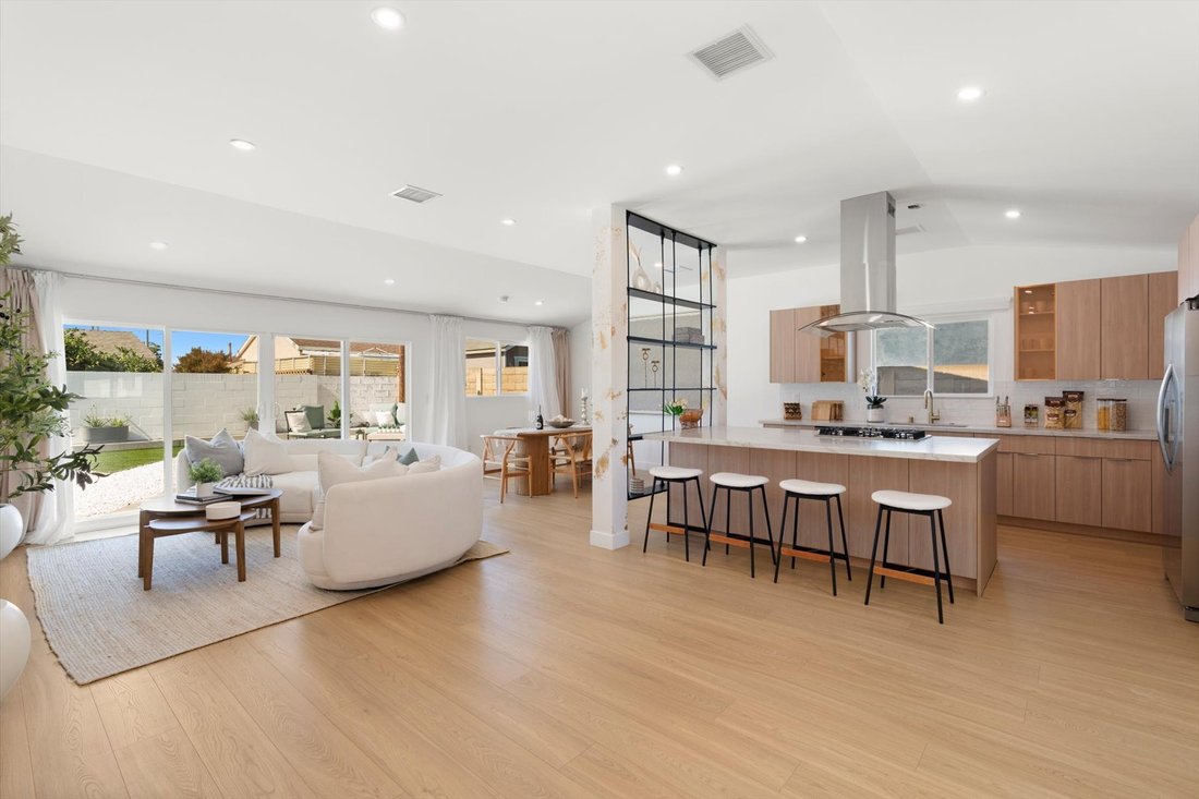House in Buena Park, California, United States 1 - 16153252
