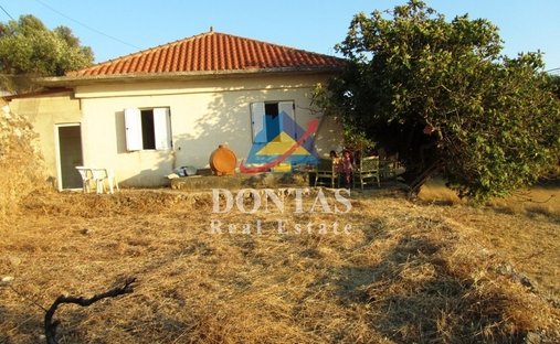 Land in Argostoli, Peloponnese, Western Greece and the Ionian, Griechenland 1