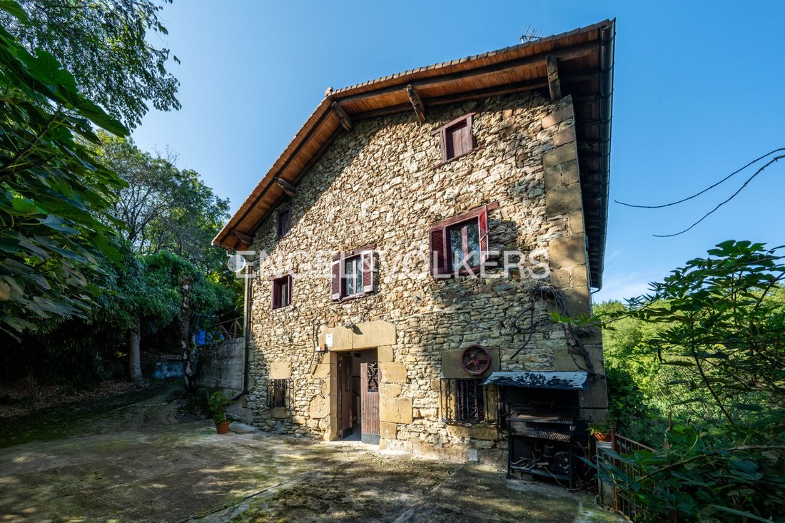 Townhouse in Ekialdea, Donostia-San Sebastian, Spain 3 - 16155055