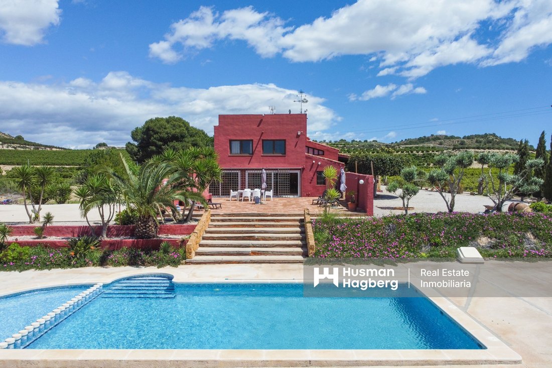 Villa in Orihuela, Valencian Community, Spain 1 - 12366602