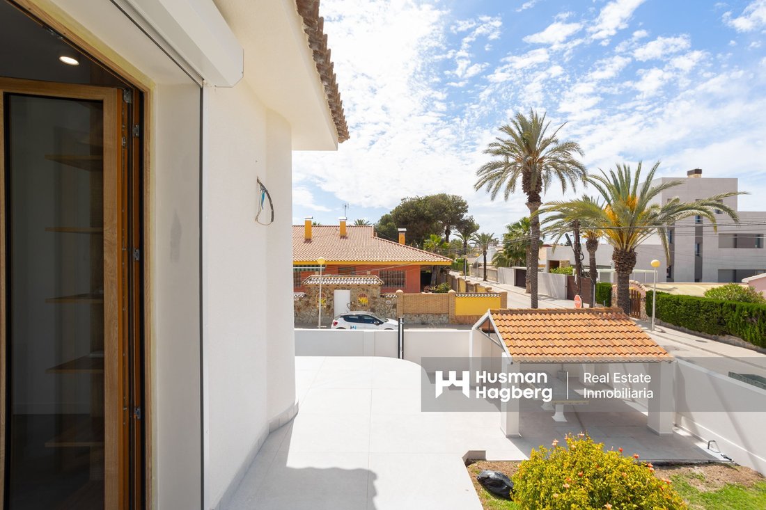 Villa in Cabo Roig, Orihuela, Valencian Community 2 - 15617869