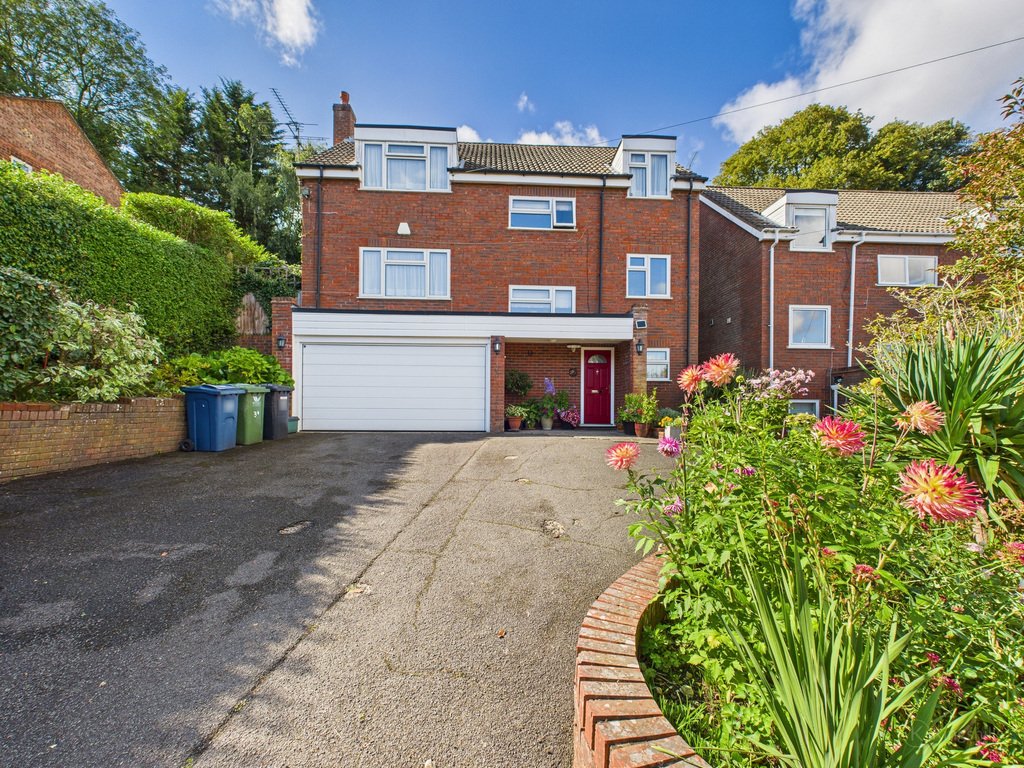 House in Totteridge, England 1 - 16154321