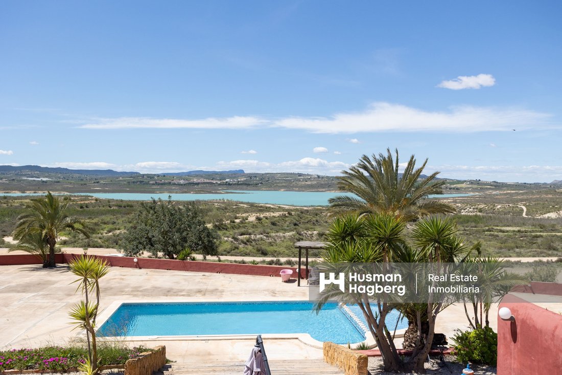 Villa in Orihuela, Valencian Community, Spain 2 - 12366602