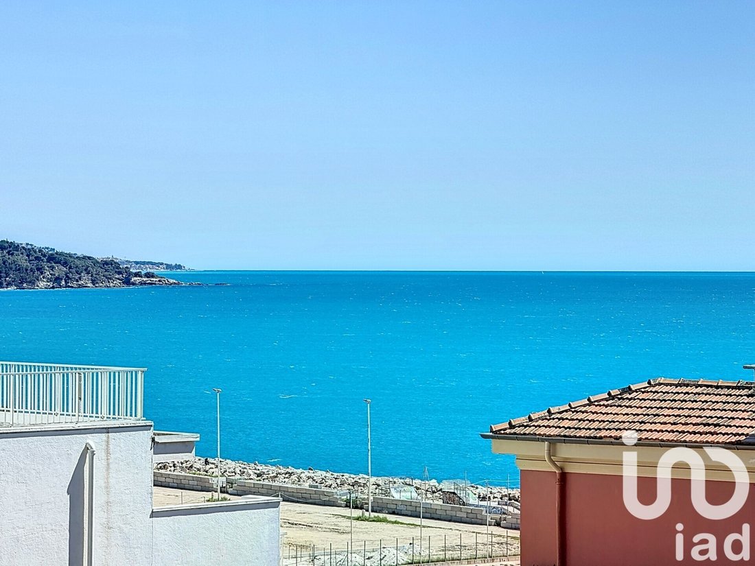 House in Menton, Provence-Alpes-Côte d'Azur, France 1 - 16153376