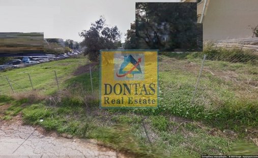 Land in North Athens, Attika, Griechenland 1