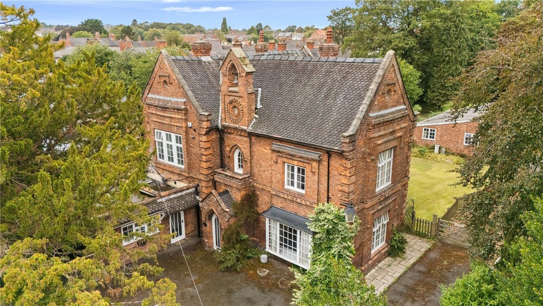 House in Louth, England 2 - 16154350