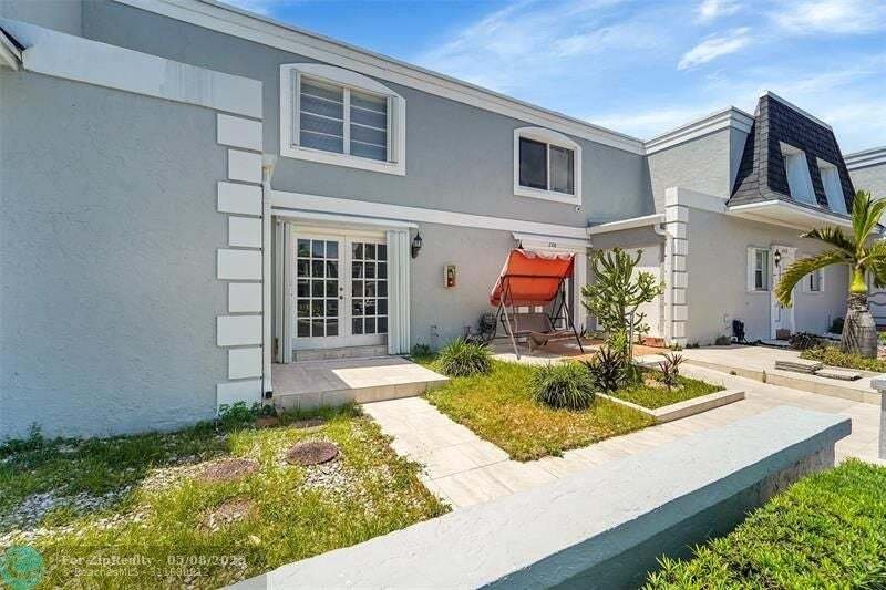 House in Hallandale Beach, Florida, United States 3 - 15601897