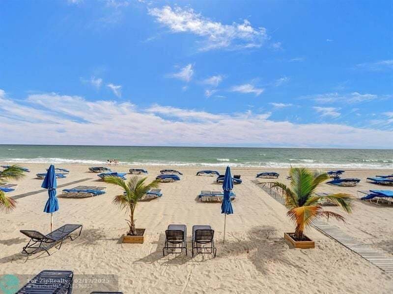 Condo in Fort Lauderdale, Florida, United States 2 - 15563351