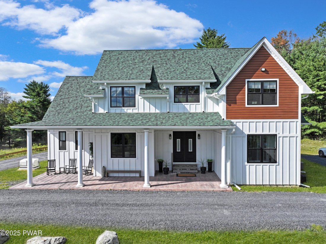 House in Milford, Pennsylvania, United States 2 - 16151669