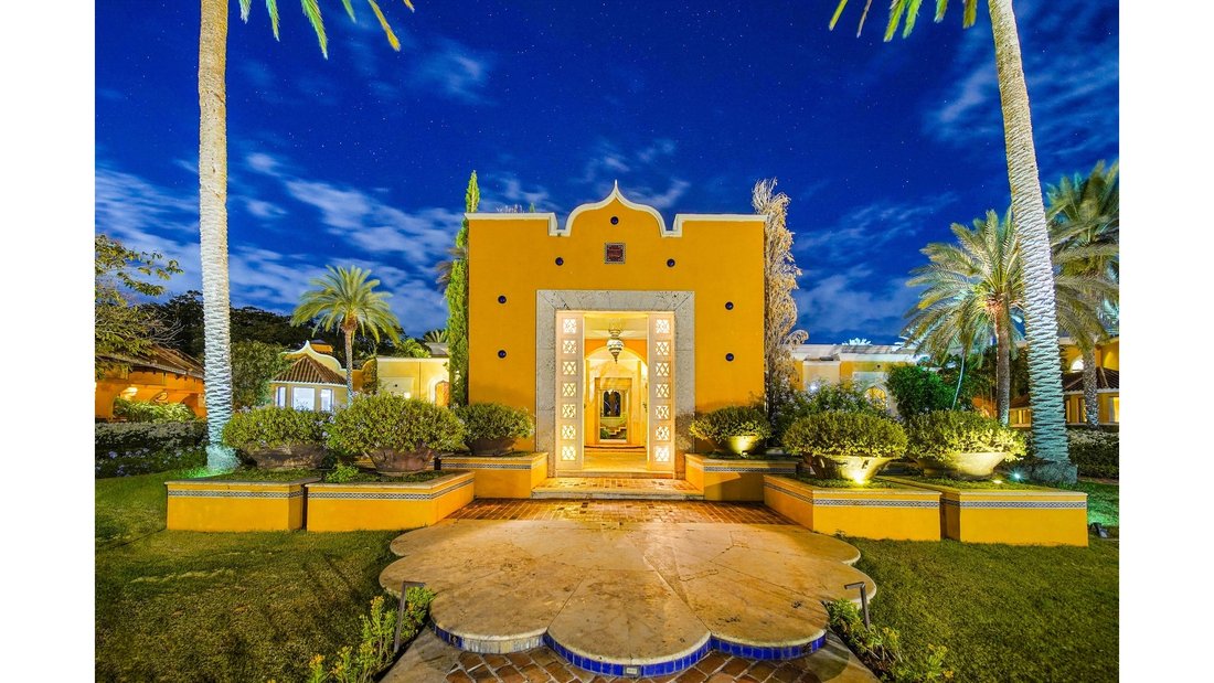 House in La Romana, United States 2 - 16126782