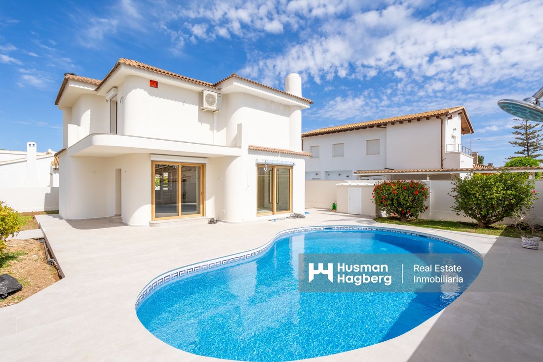 Villa in Cabo Roig, Orihuela, Valencian Community 4 - 15617869