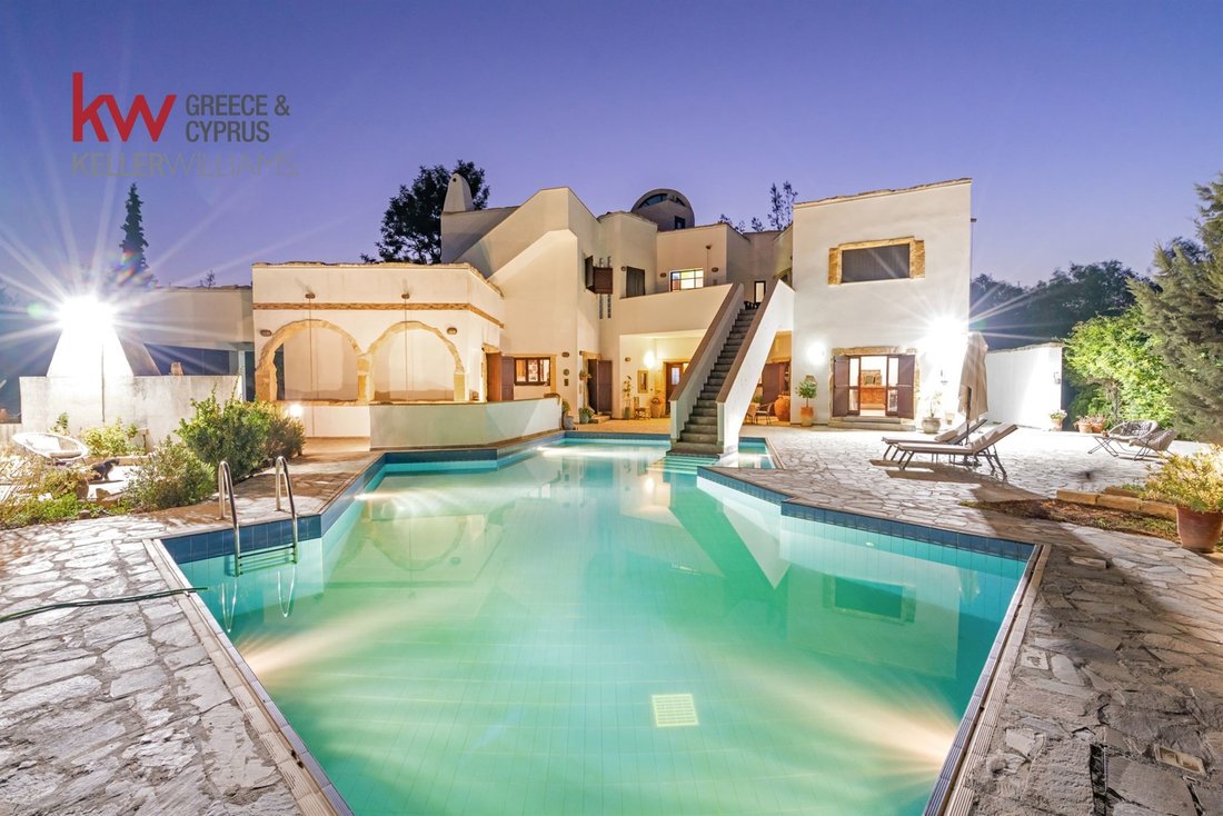 Villa in Mosfiloti, Larnaca, Cyprus 2 - 16110387
